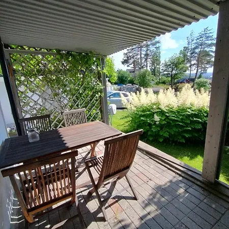 Koselig Liten Leilighet Med Hyggelig Uteplass Kragero Exterior photo