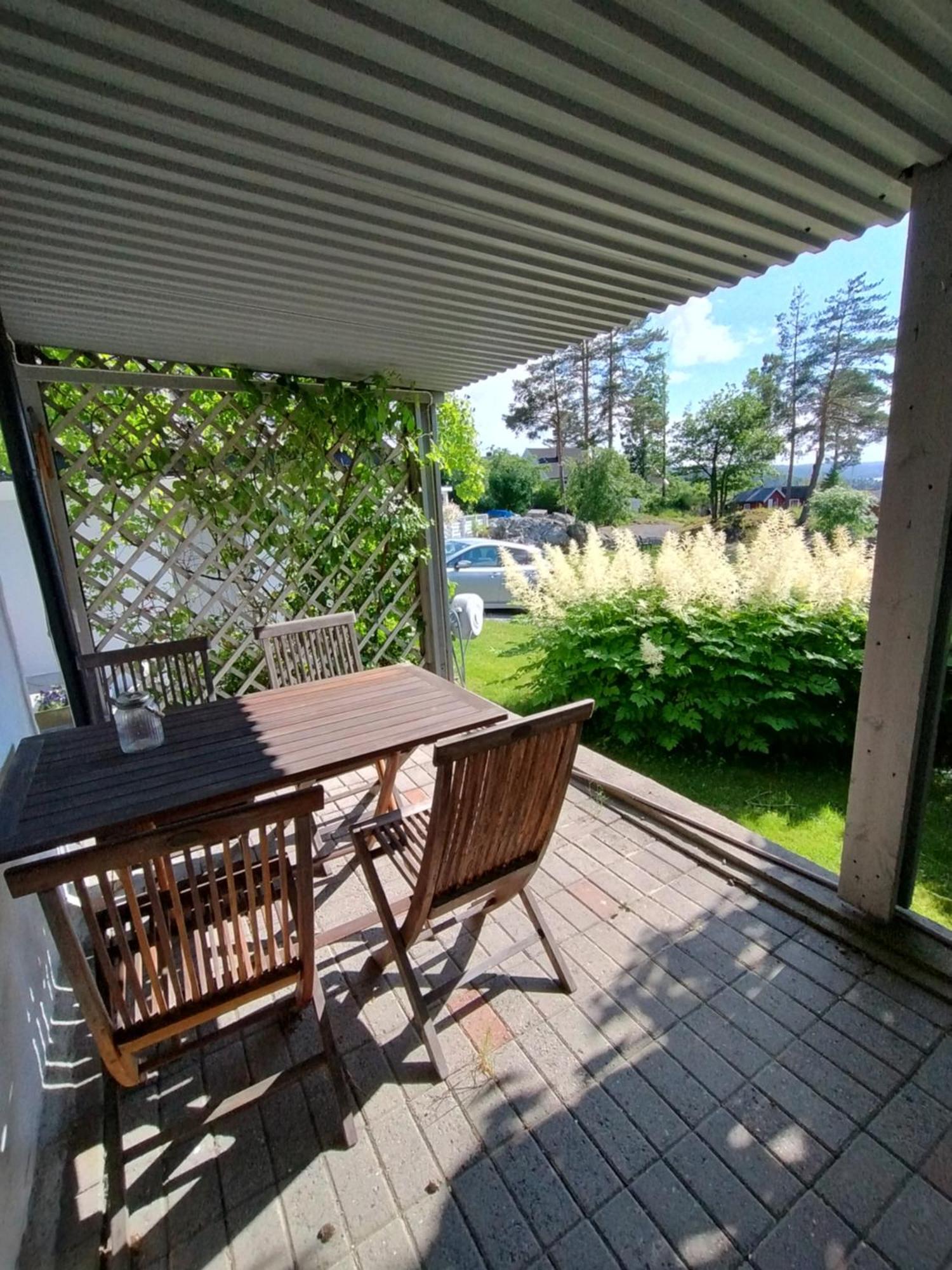 Lägenhet Koselig Liten Med Hyggelig Uteplass *