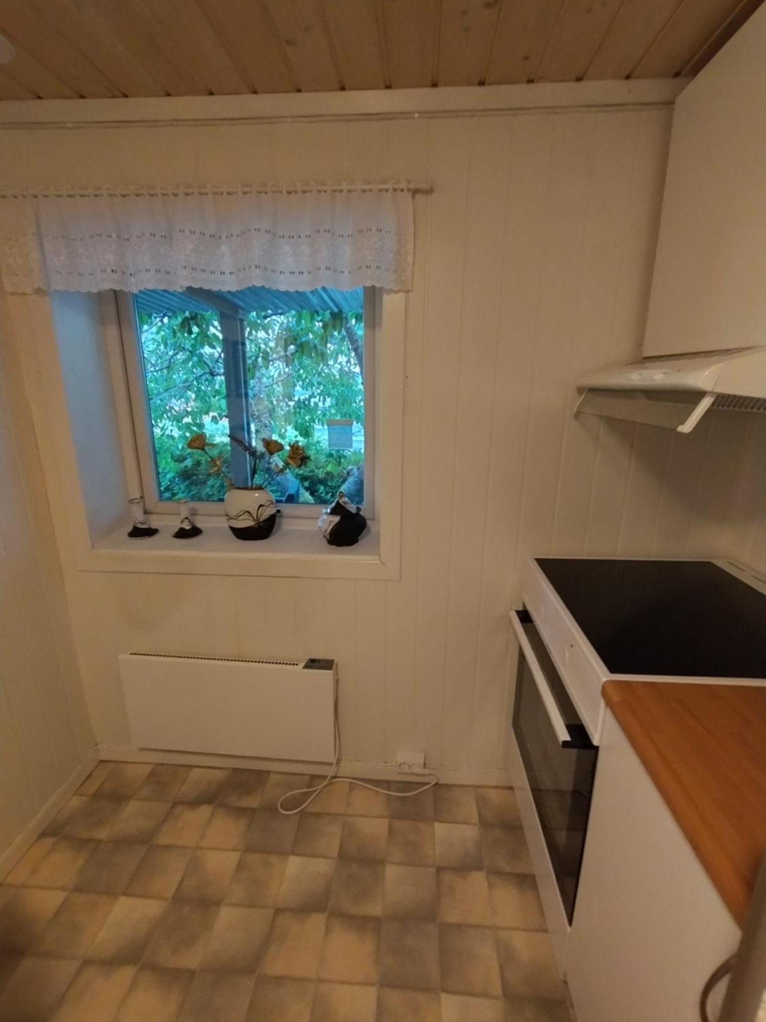 Koselig Liten Med Hyggelig Uteplass Kragerø