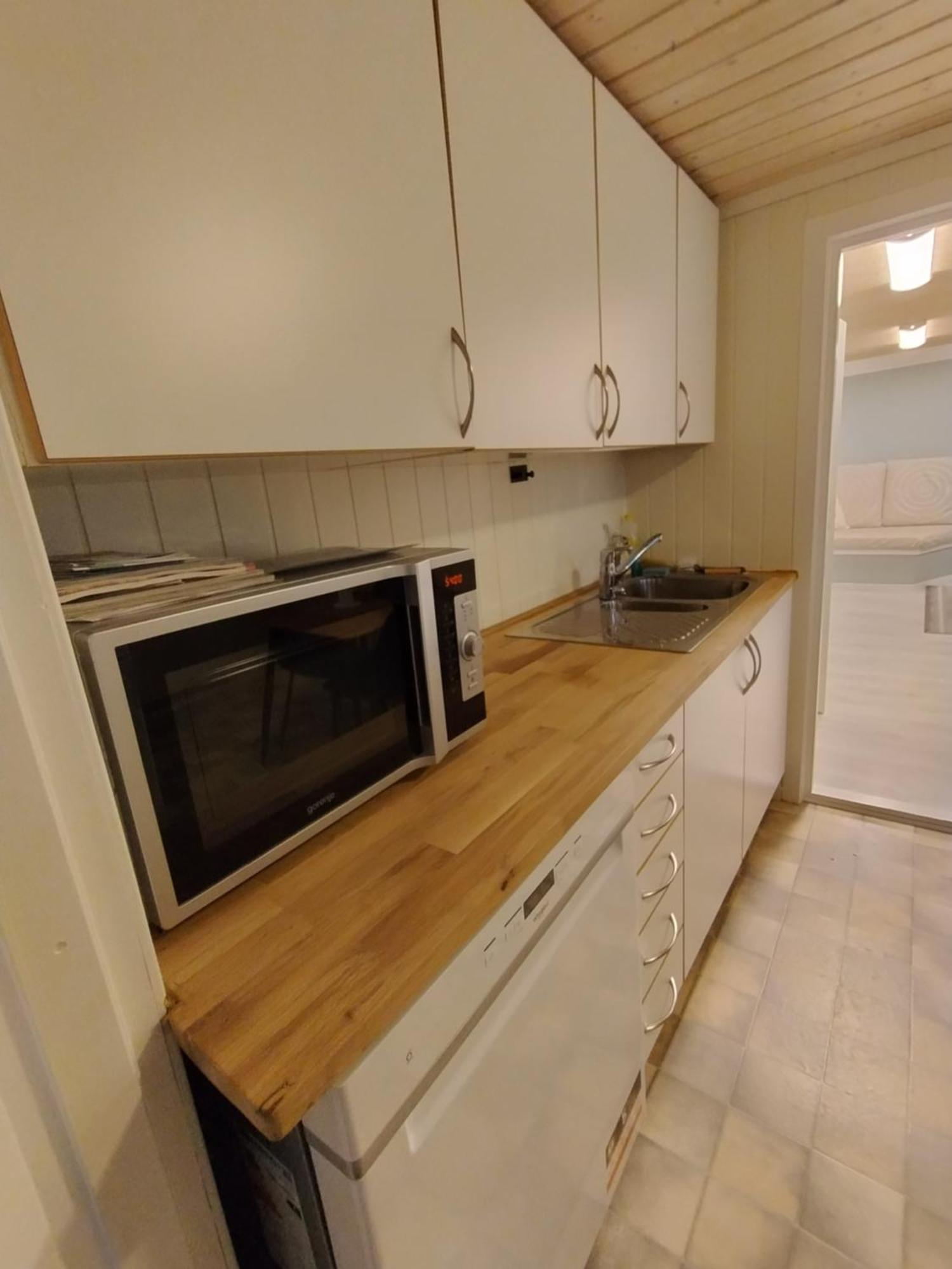 Lejlighed Koselig Liten Med Hyggelig Uteplass